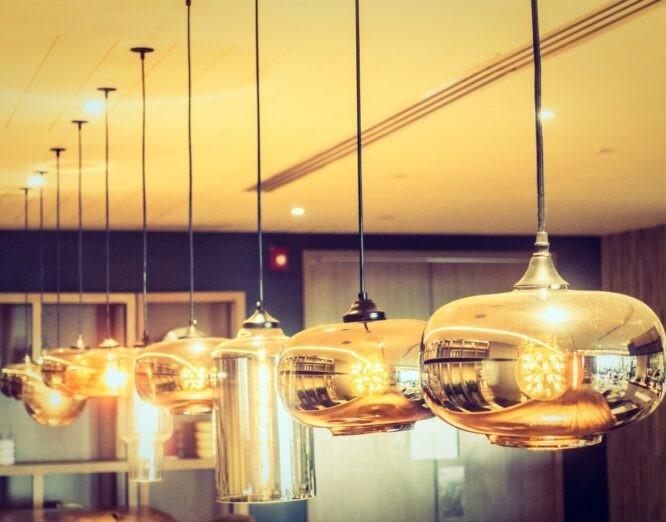 ceiling-lamps_1203-791